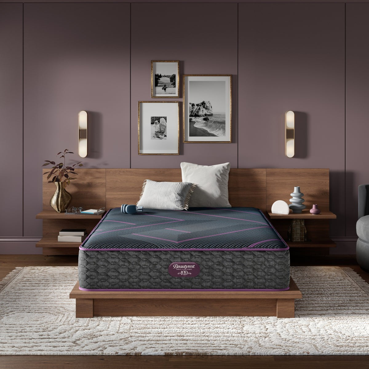 Beautyrest World Class Hybrid Level Three Mattress