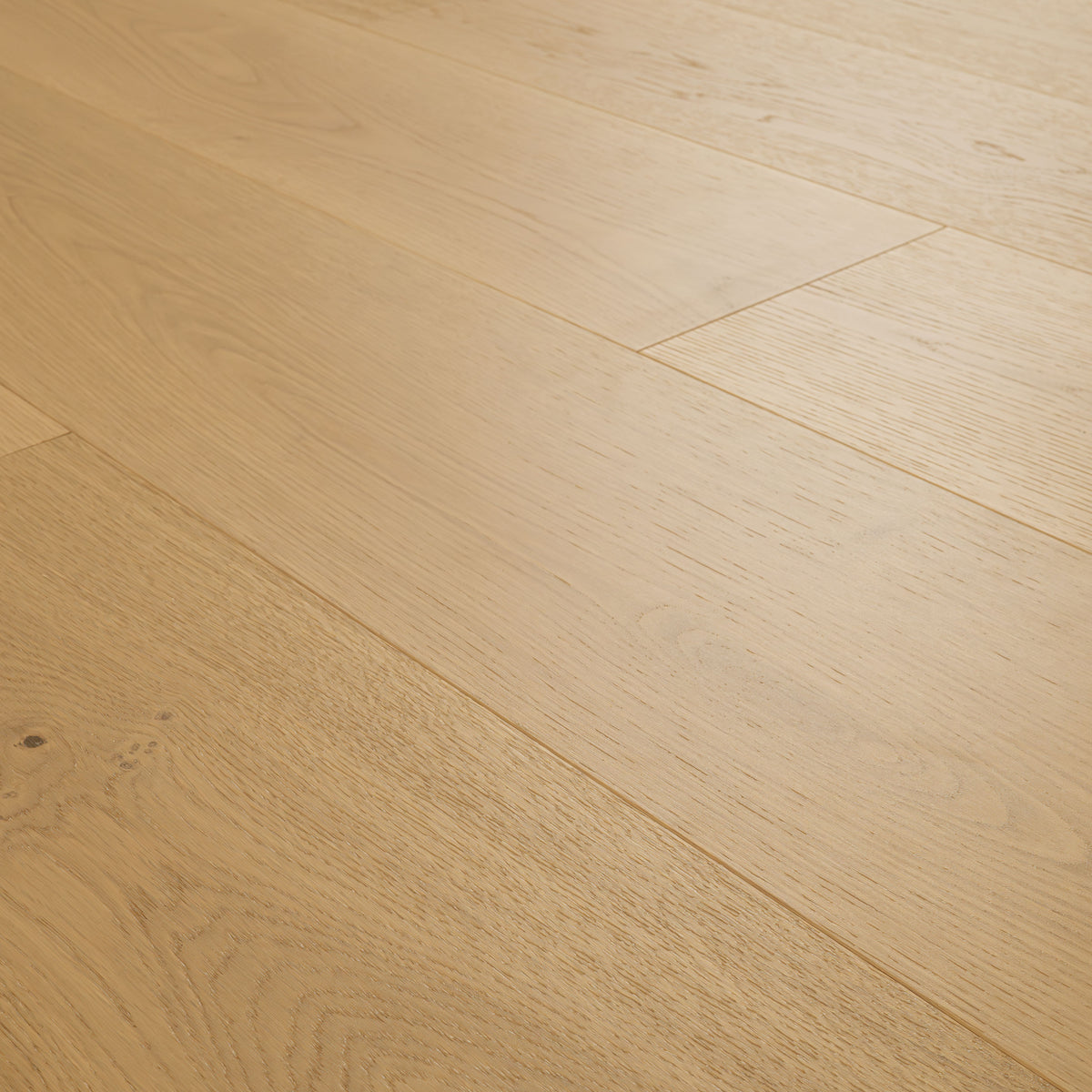 Ladson Bramlett Engineered Hardwood, plank detail