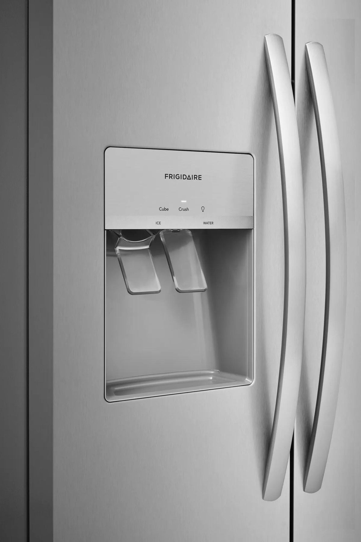 Frigidaire FRSS26L3AF Stainless Steel Side-by-Side Refrigerator, manufacturer photo 6