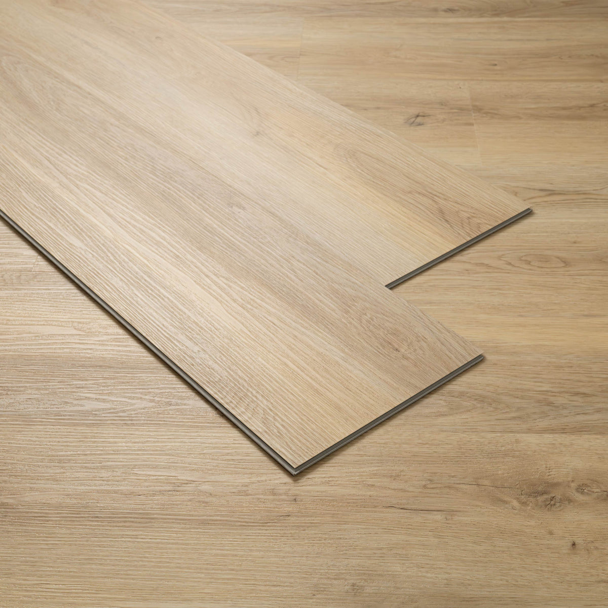 Laurel Reserve Honey Hollow Luxury Vinyl Plank, plank edge profile