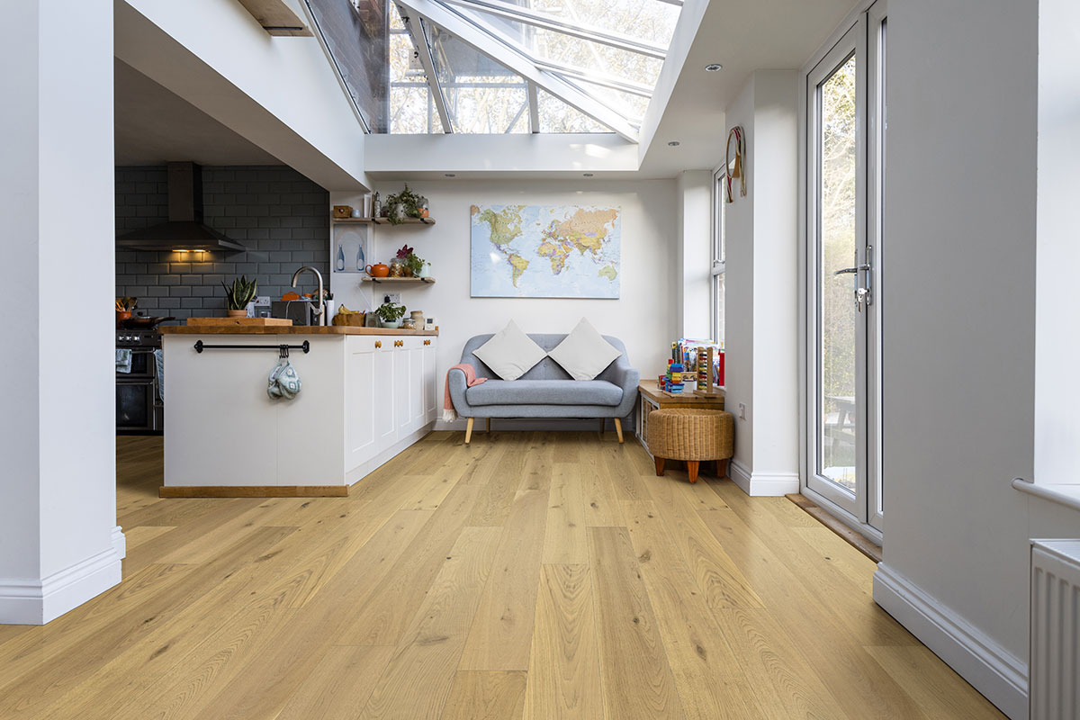 Ladson Bramlett Engineered Hardwood, room scene