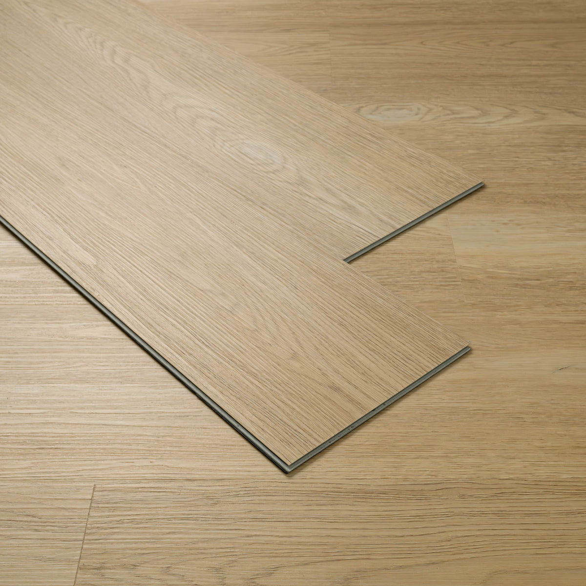 Laurel Reserve Linen Loggia Luxury Vinyl Plank, plank edge profile
