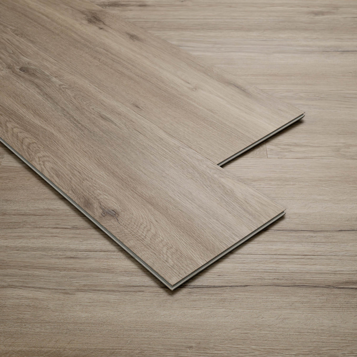 Laurel Reserve Umbervale Luxury Vinyl Plank, plank edge profile